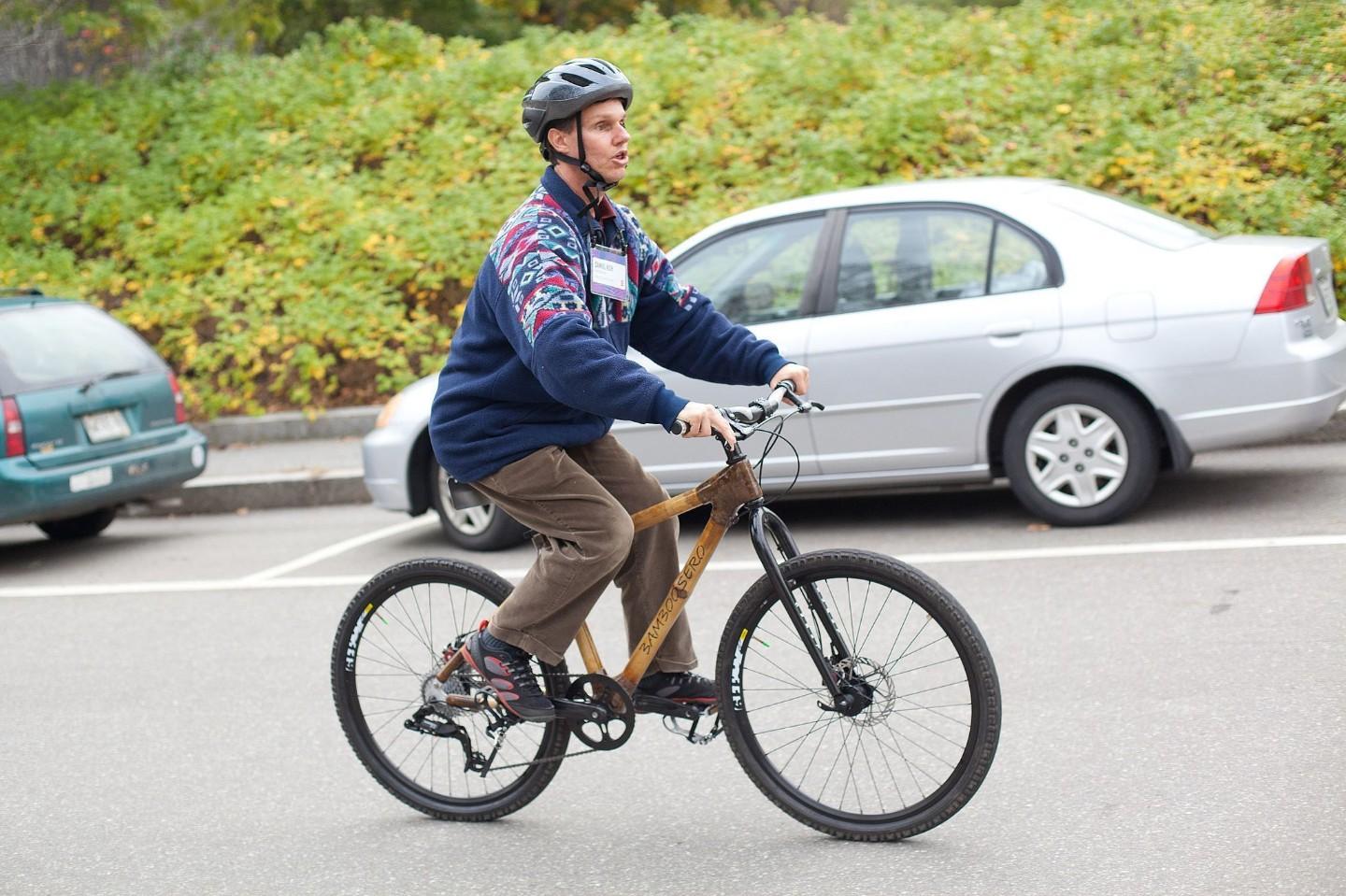 Daniel Kish uses echolocation to ride his bike