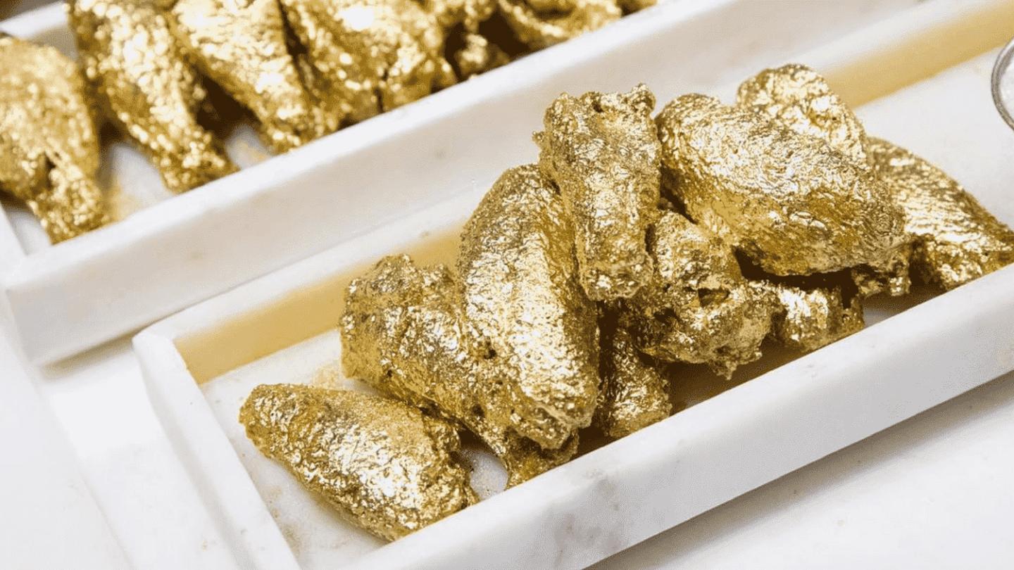 Chicken wings covered with gold