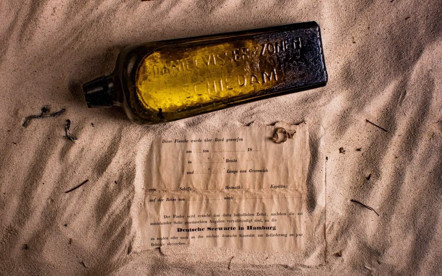 The bottle and the message that hide for over a century