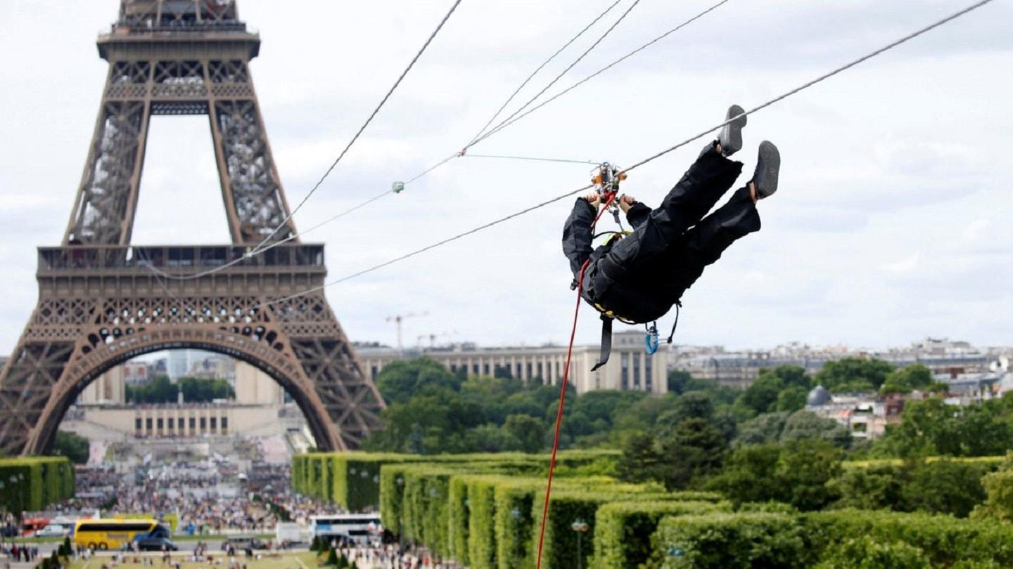 Zipline on the second floor of the Eiffel Tower