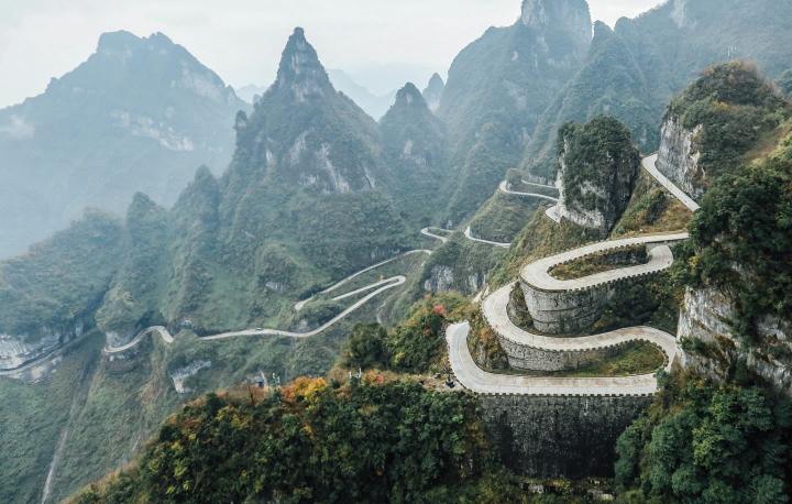 Curvas en la carretera de Tianmen