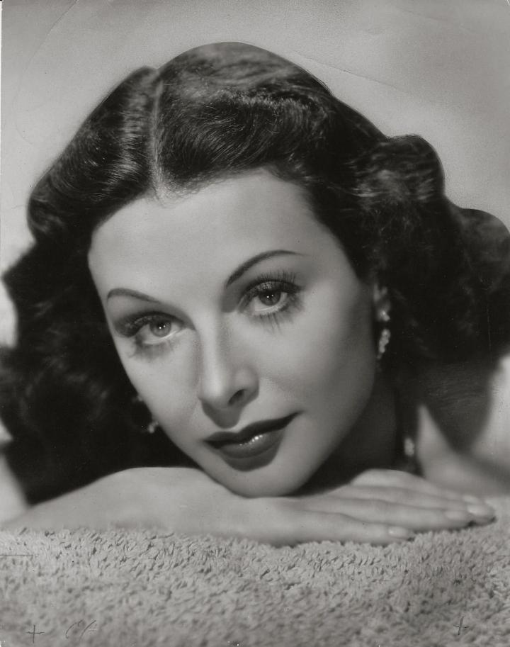 La polifacética Hedy Lamarr fue actriz de Hollywood, matemática e inventora