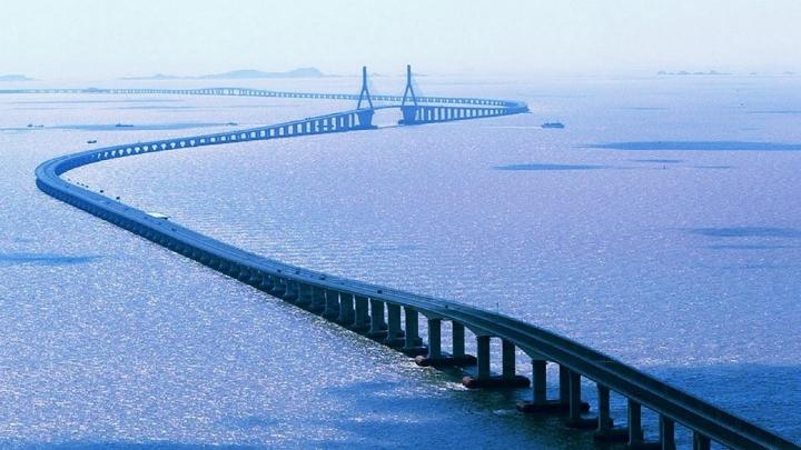 Puente Danyang Kushan en China