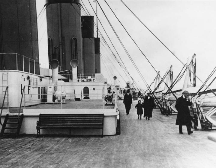 fotografía Frank Browne Titanic puente principal